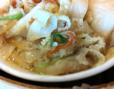 Beef tripe with ginger and spring onion